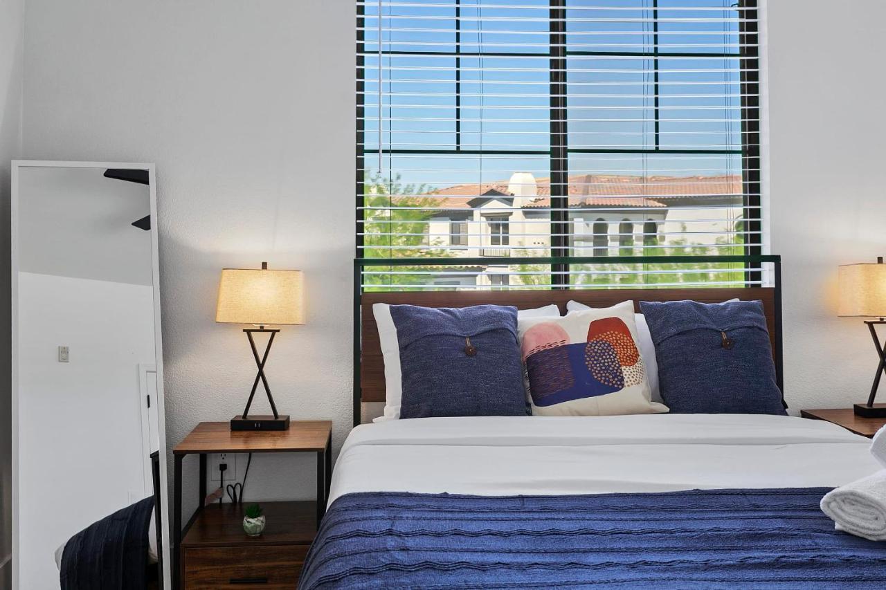 Cozysuites Glendale By The Stadium With Pool 05 Exterior photo